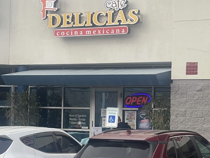 Delicias Café exterior